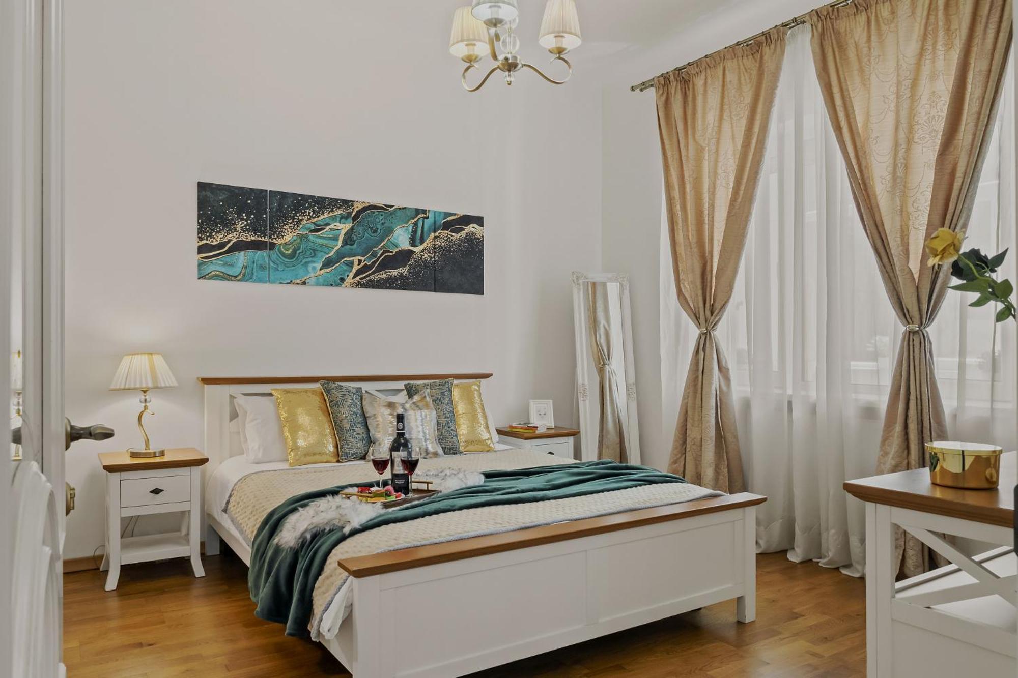 Sweet Luxury Three Rooms Apartment City Center Universitate บูคาเรสต์ ภายนอก รูปภาพ