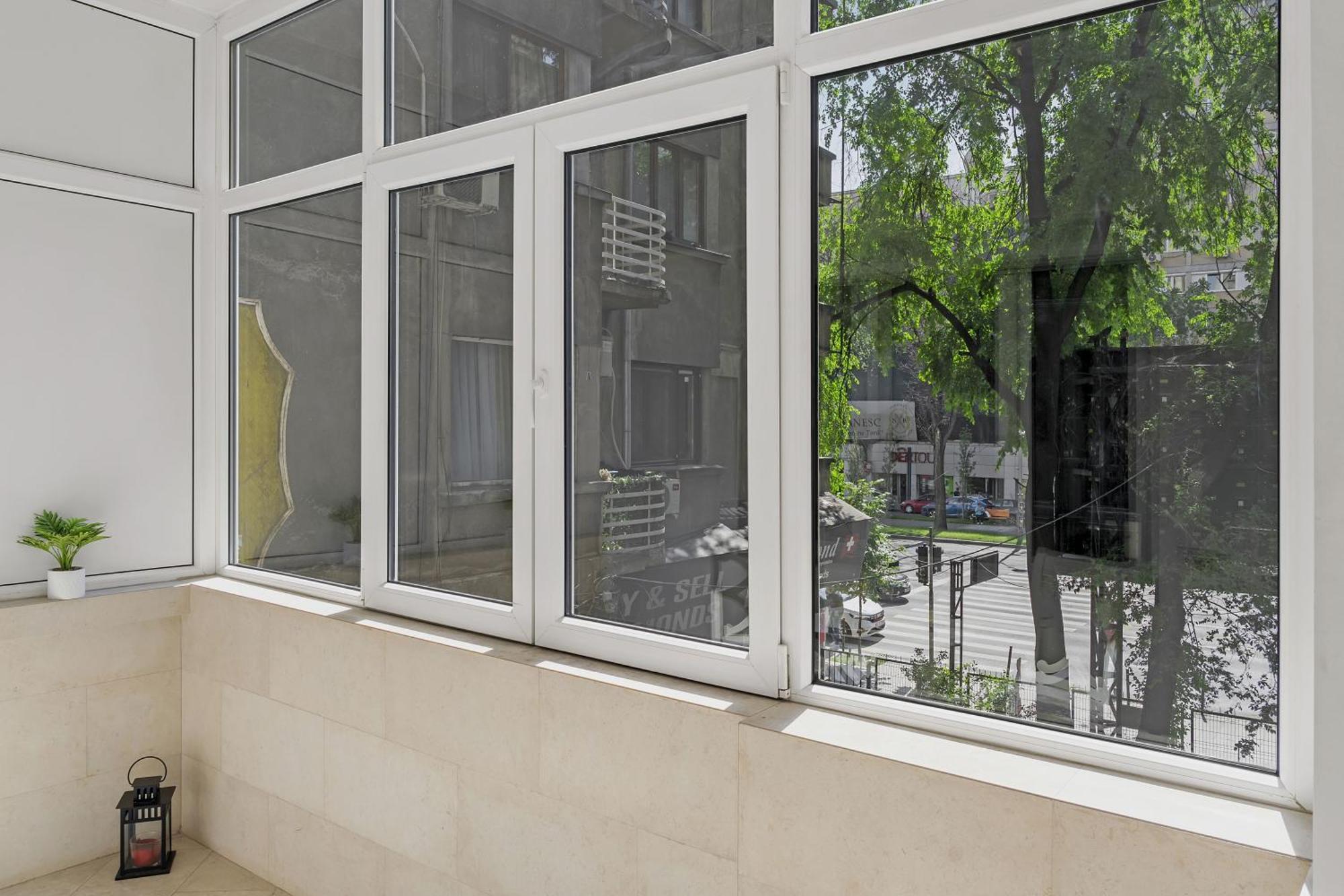 Sweet Luxury Three Rooms Apartment City Center Universitate บูคาเรสต์ ภายนอก รูปภาพ