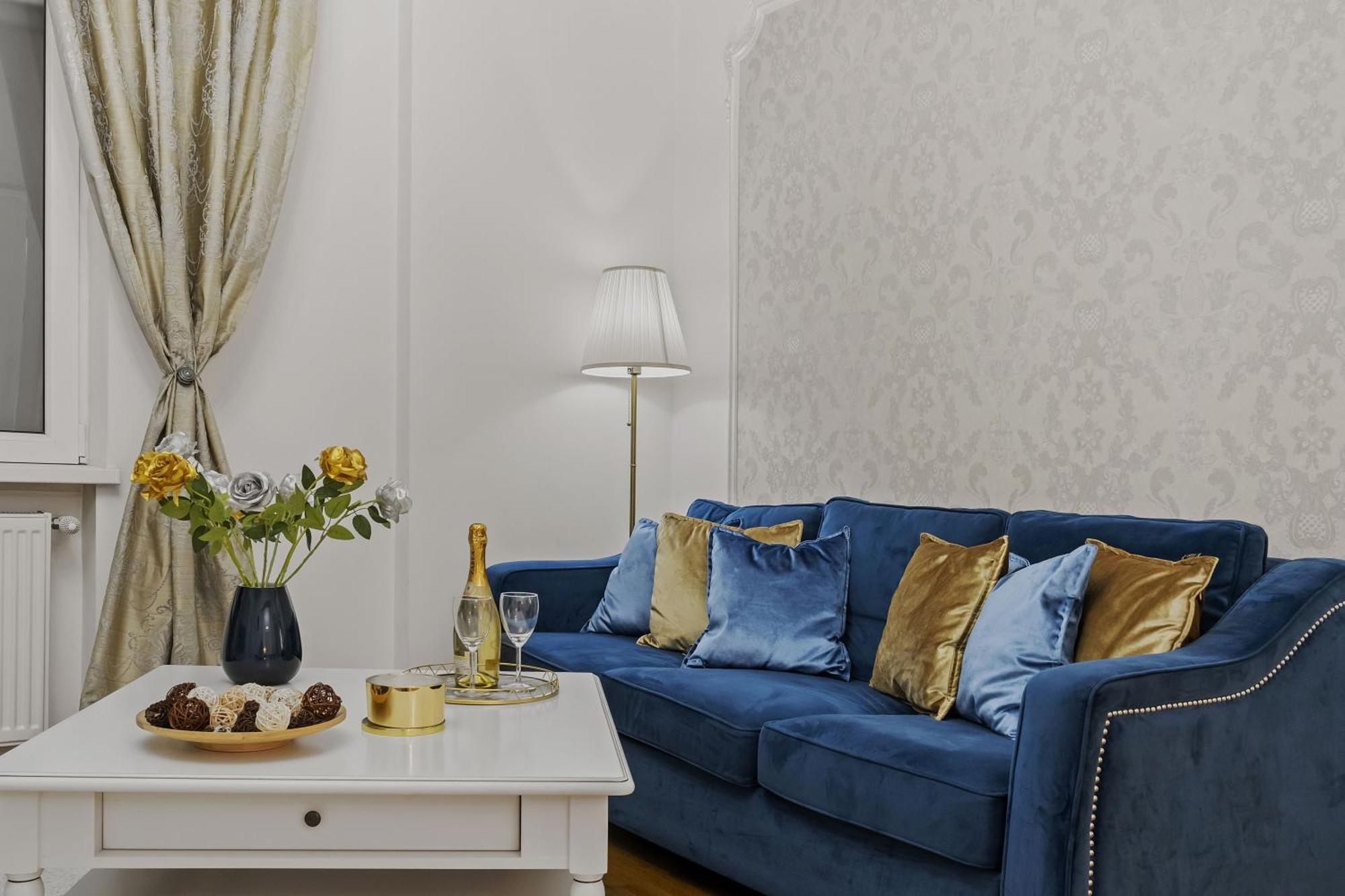 Sweet Luxury Three Rooms Apartment City Center Universitate บูคาเรสต์ ภายนอก รูปภาพ