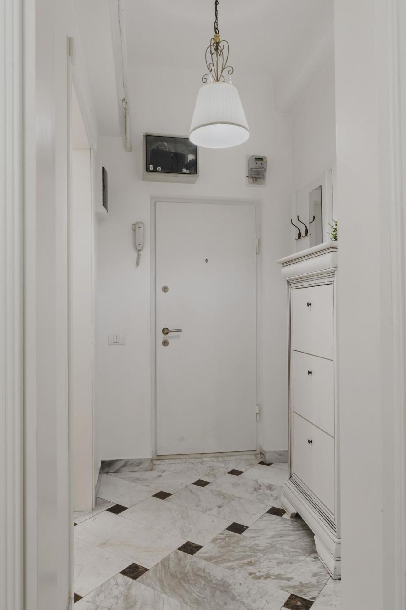 Sweet Luxury Three Rooms Apartment City Center Universitate บูคาเรสต์ ภายนอก รูปภาพ
